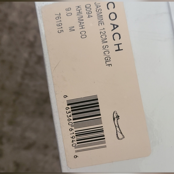 Coach Women's Tan and Brown Flats - Picture 2 of 10